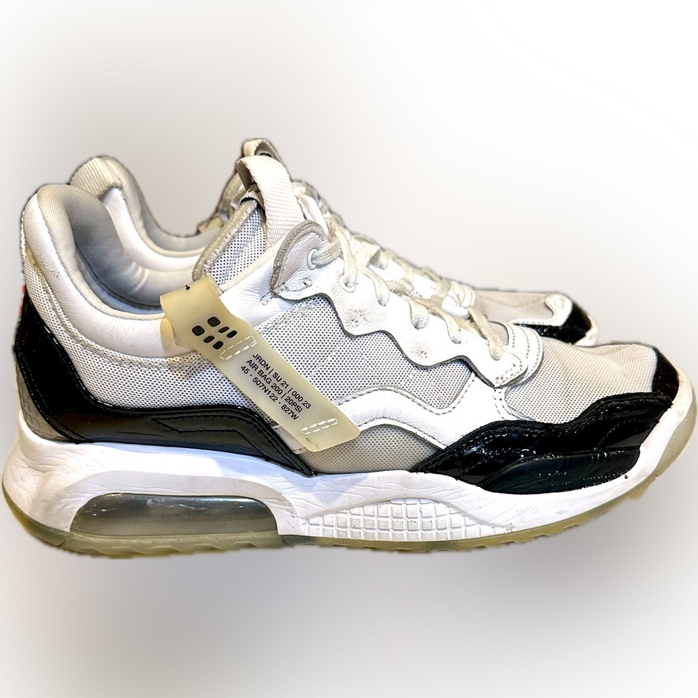 NIKE AIR JORDAN MA2 CONCORD 11.5 WHITE BLACK PATENT CV8122-105 BASKETBALL SPORTS